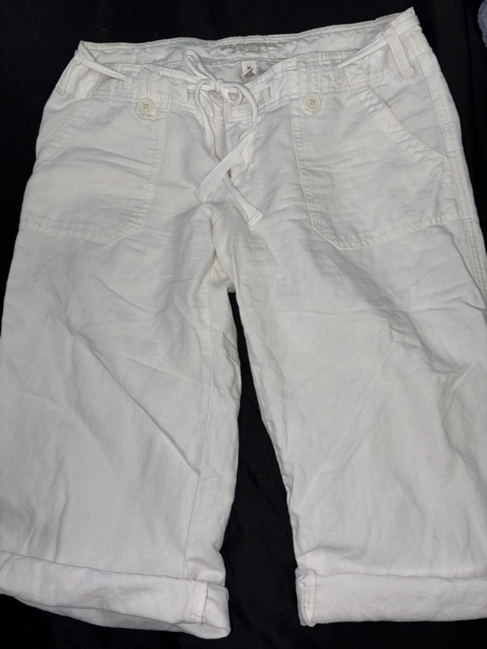 Abercrombie & Fitch Ivory Colored Cotton-Linen Drawstring capris size M Low